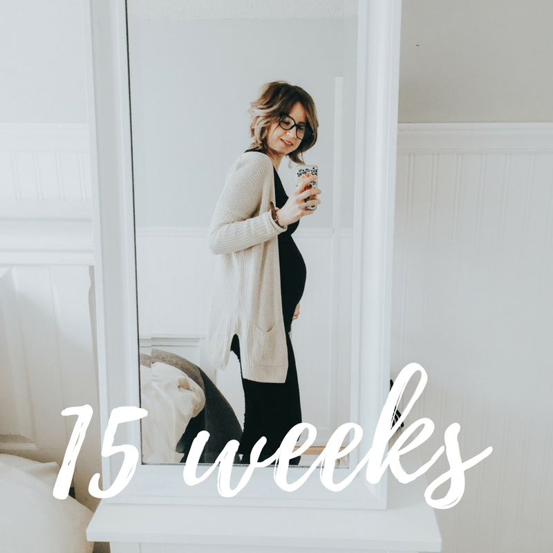 15 Casual Pregnancy Outfits